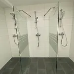 D10 I Shared Bathrooms&kitchen 게스트하우스