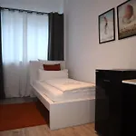D10 I Shared Bathrooms&kitchen 게스트하우스 *
