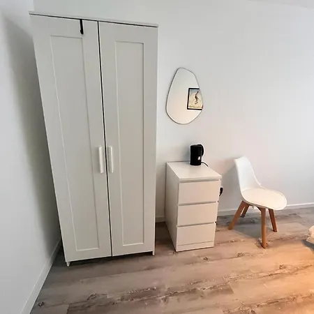 Vendégház D10 I Shared Bathrooms&kitchen *