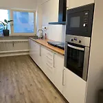 D10 I Shared Bathrooms&kitchen *