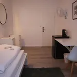 D10 I Shared Bathrooms&kitchen Konukevi *