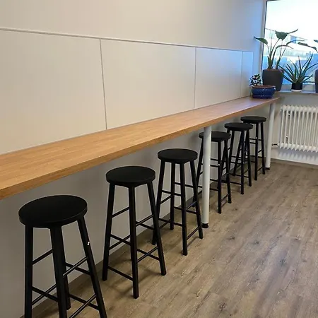 Гостевой дом D10 I Shared Bathrooms&kitchen *