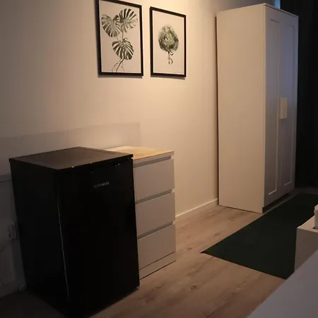 D10 I Shared Bathrooms&kitchen