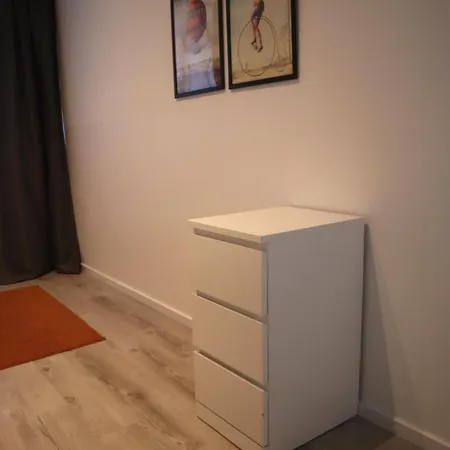 D10 I Shared Bathrooms&kitchen Гархинг-бай-Мюнхен
