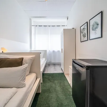 D10 I Shared Bathrooms&kitchen *