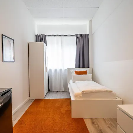 Гостевой дом D10 I Shared Bathrooms&kitchen