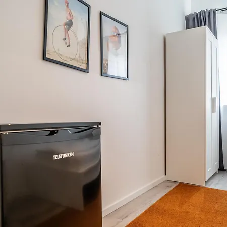 D10 I Shared Bathrooms&kitchen Гархинг-бай-Мюнхен