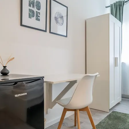 D10 I Shared Bathrooms&kitchen Гостевой дом Гархинг-бай-Мюнхен