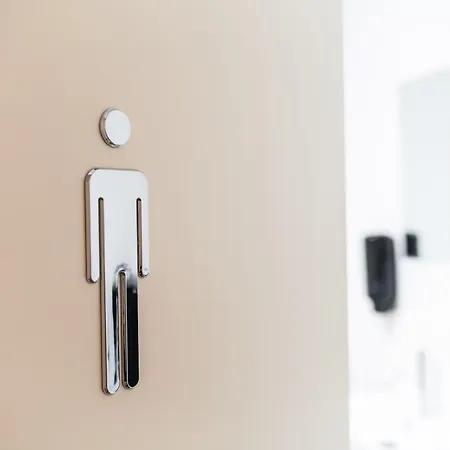 D10 I Shared Bathrooms&kitchen *