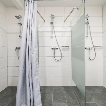 D10 I Shared Bathrooms&kitchen Гостевой дом Гархинг-бай-Мюнхен