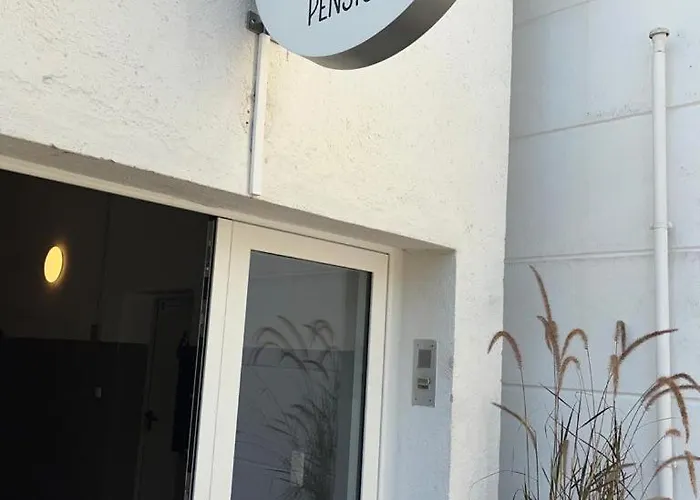 Pensionat D10 I Shared Bathrooms&kitchen