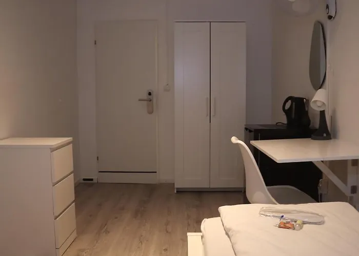 D10 I Shared Bathrooms&kitchen Pensionat *