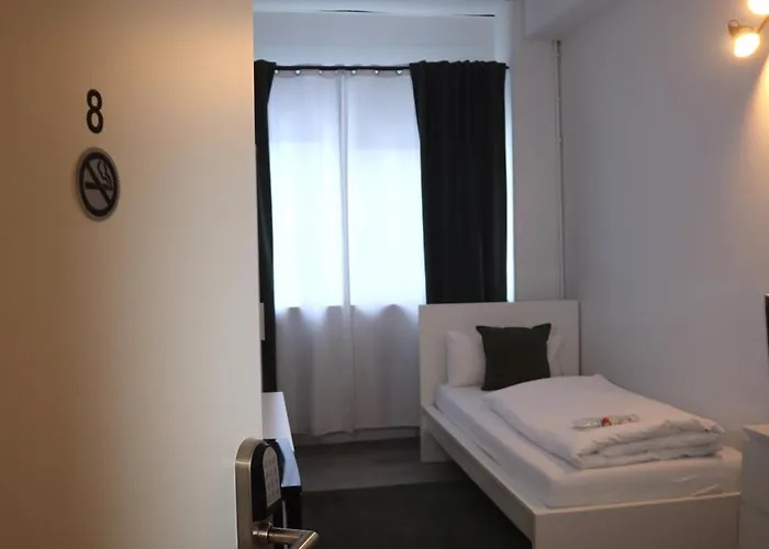 Pensionat D10 I Shared Bathrooms&kitchen