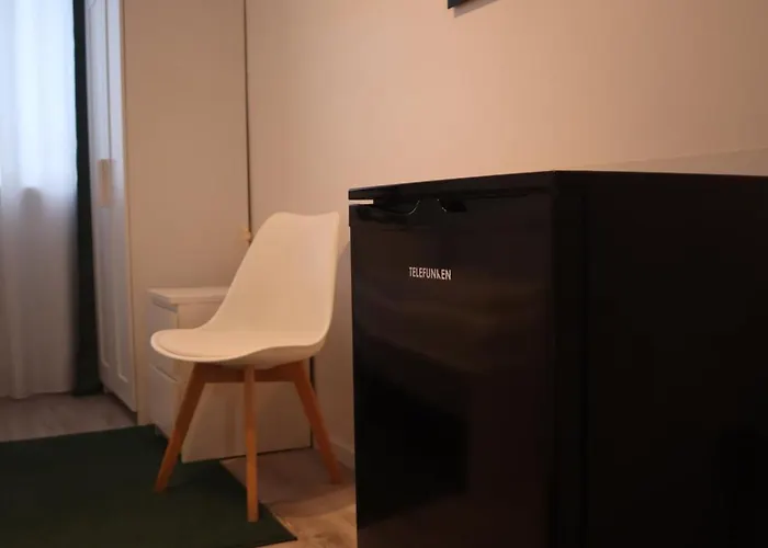 D10 I Shared Bathrooms&kitchen * Garching bei München