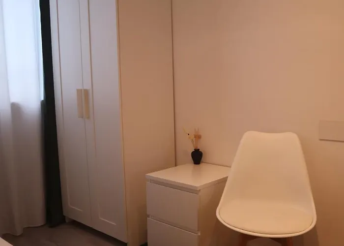 D10 I Shared Bathrooms&kitchen Garching bei München