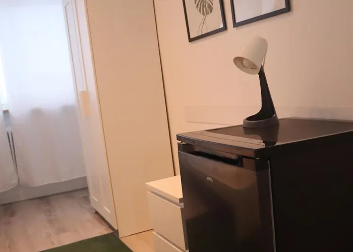 D10 I Shared Bathrooms&kitchen Pensionat